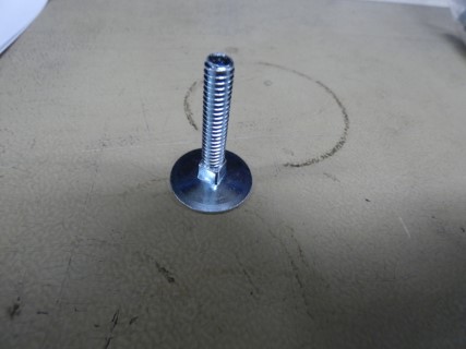 1/4'-20 X 1 1/2' ELEVATOR BOLT